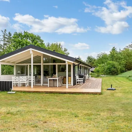 Gudmunda - 300m From The Sea By Interhome Vakantiehuis *